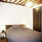 Apartment Heart Of Le Marais